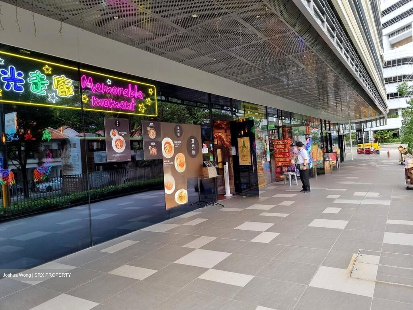 City Gate (D7), Retail #456216271